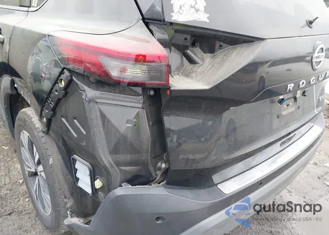 2021 Nissan Rogue Sv Fwd z USA, uszkodzony, nr VIN 5N1AT3BA5MC833344